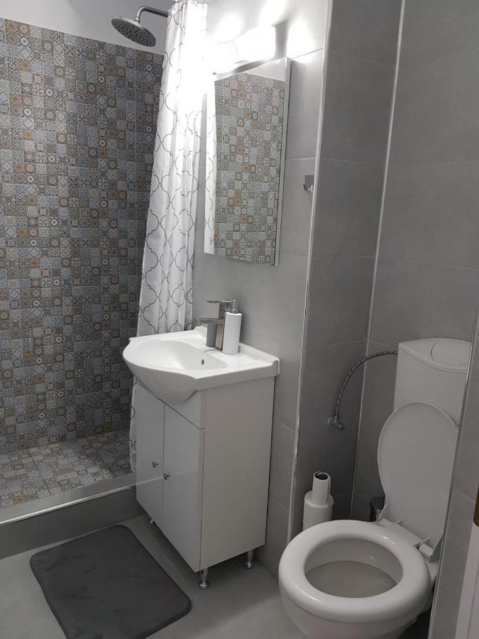 Ana Apartament Râmnicu Vâlcea エクステリア 写真